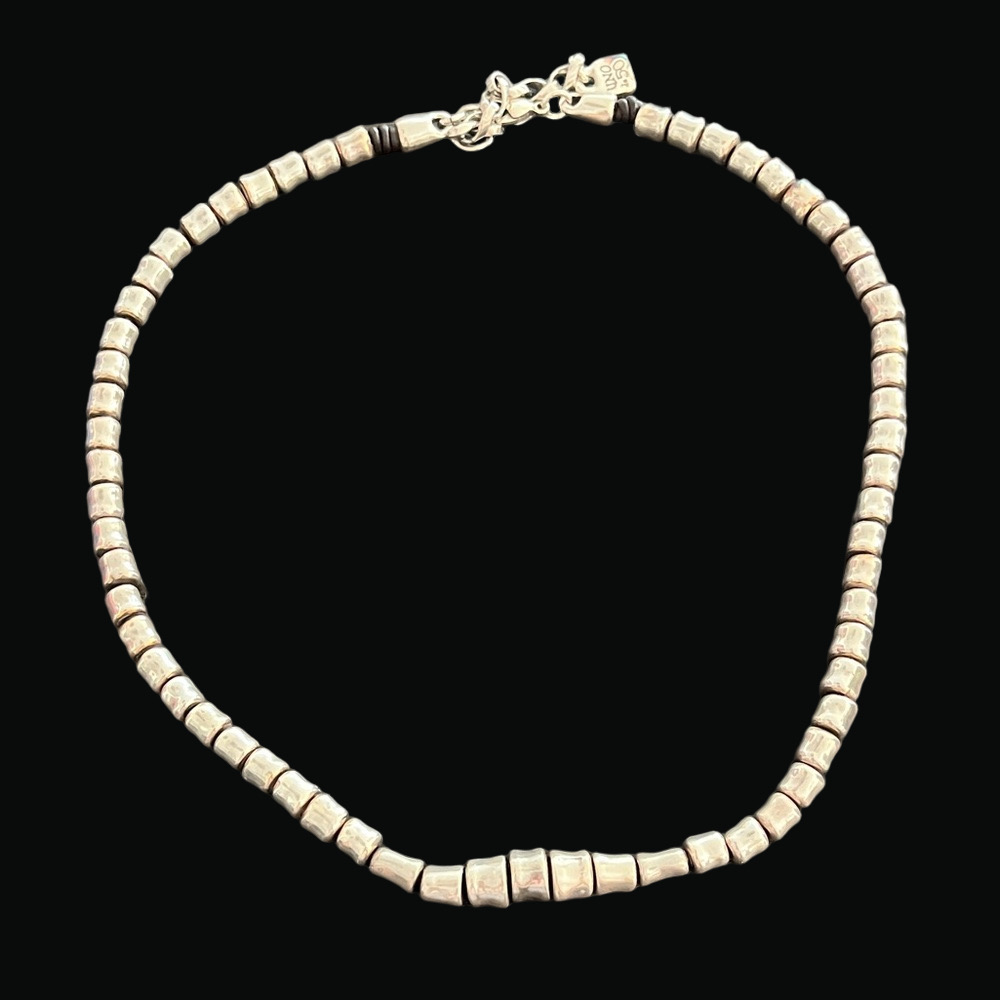 UNO de 5O Elegant Silver Beaded Necklace